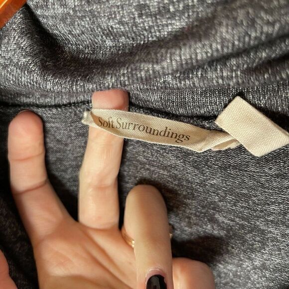 Soft Surroundings Cowl Neck Tunic SZ XS Gray Red Top Fall Capsule Wardrobe - Picture 4 of 9